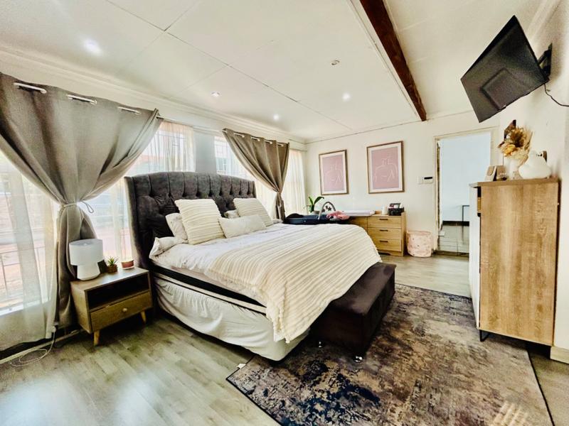 5 Bedroom Property for Sale in Vanderbijlpark SE 3 Gauteng