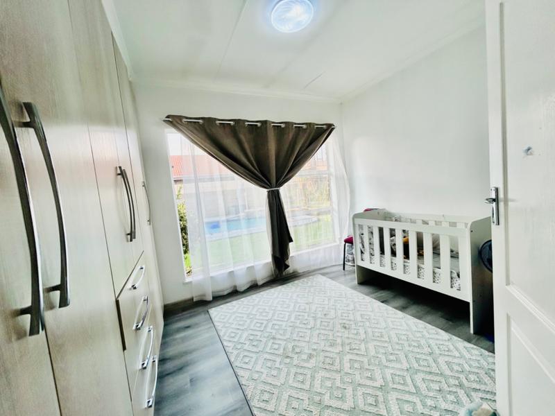 5 Bedroom Property for Sale in Vanderbijlpark SE 3 Gauteng