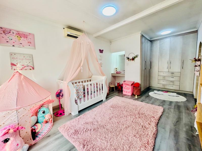5 Bedroom Property for Sale in Vanderbijlpark SE 3 Gauteng