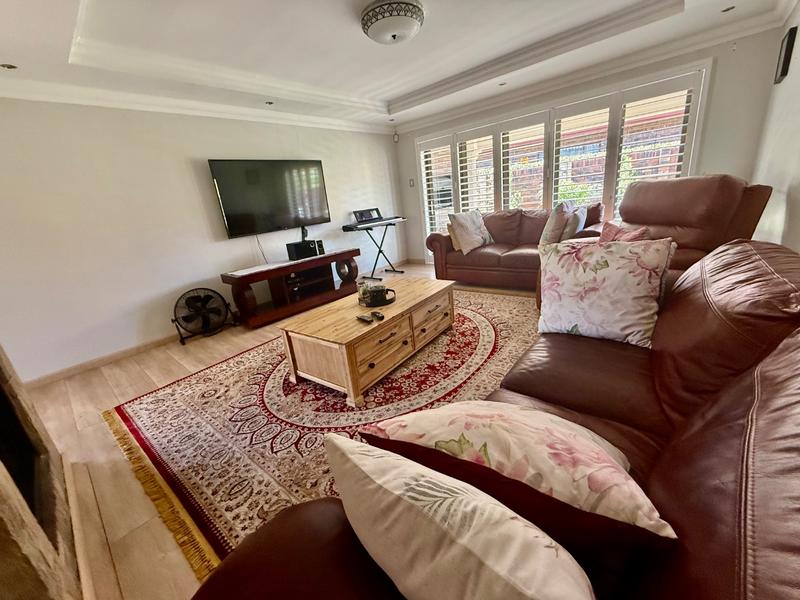 4 Bedroom Property for Sale in Vanderbijlpark SE 4 Gauteng