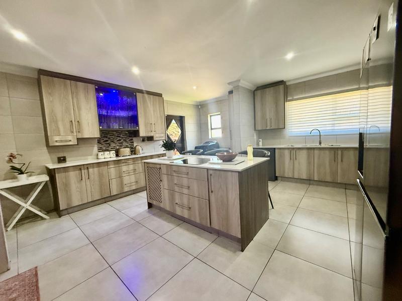 4 Bedroom Property for Sale in Vanderbijlpark SE 4 Gauteng