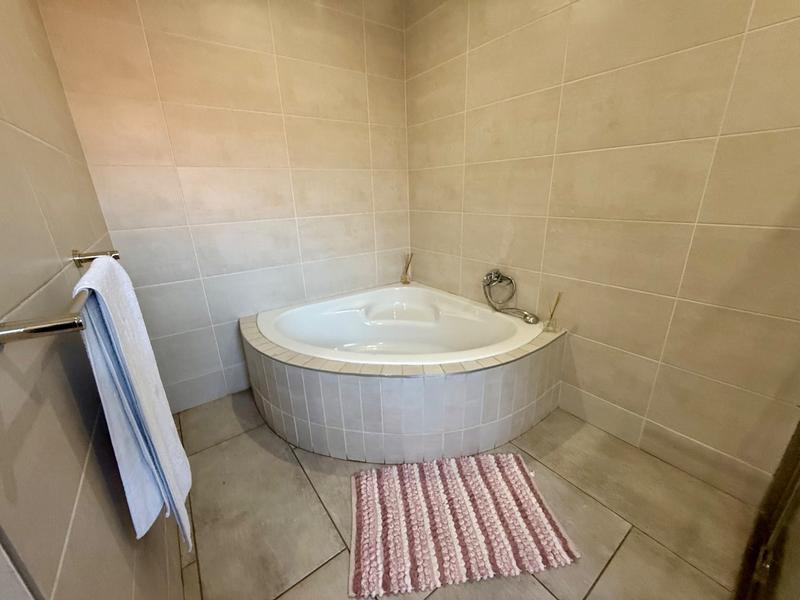 4 Bedroom Property for Sale in Vanderbijlpark SE 4 Gauteng