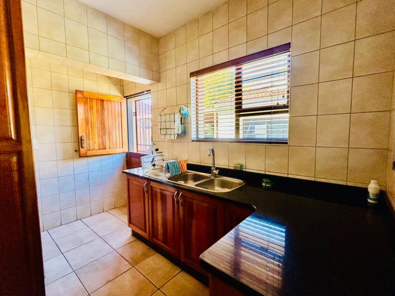 5 Bedroom Property for Sale in Vanderbijlpark SE 4 Gauteng