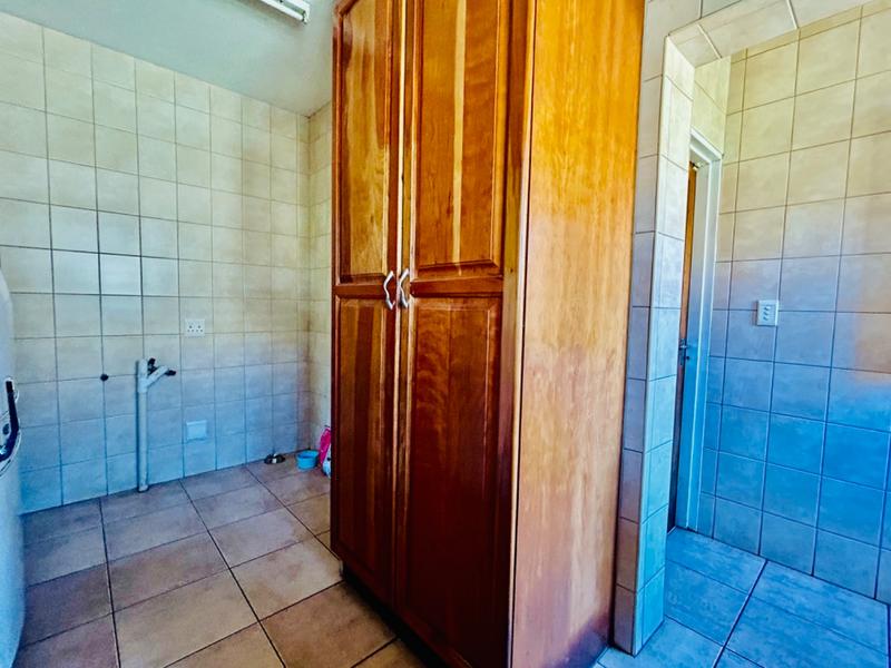 5 Bedroom Property for Sale in Vanderbijlpark SE 4 Gauteng