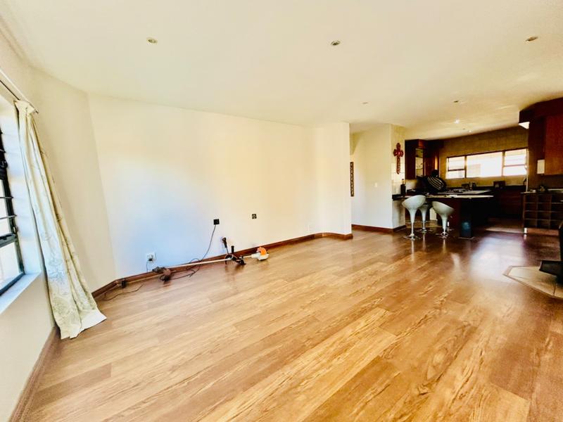 5 Bedroom Property for Sale in Vanderbijlpark SE 4 Gauteng