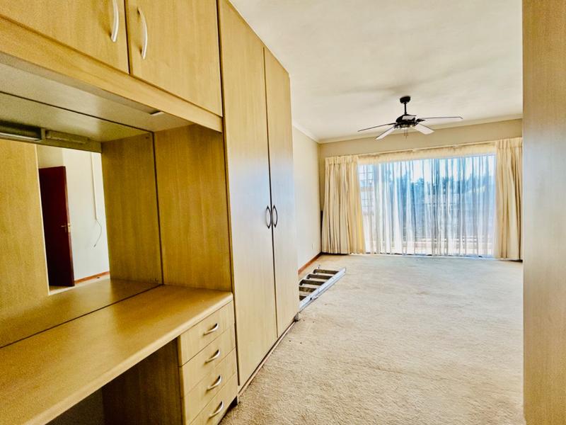 5 Bedroom Property for Sale in Vanderbijlpark SE 4 Gauteng