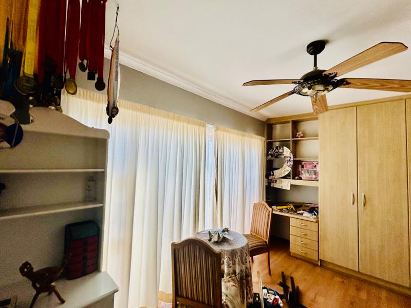 5 Bedroom Property for Sale in Vanderbijlpark SE 4 Gauteng