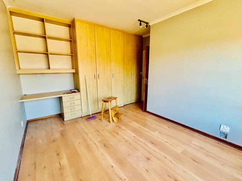 5 Bedroom Property for Sale in Vanderbijlpark SE 4 Gauteng