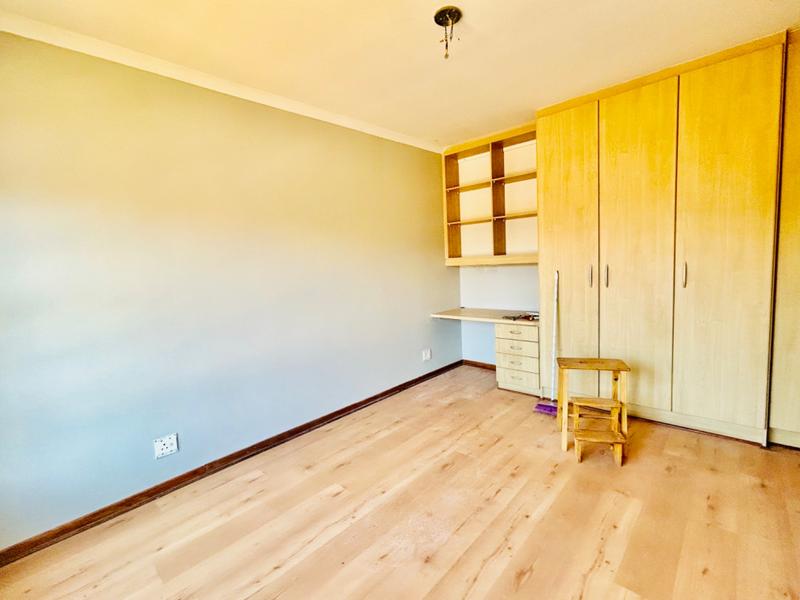 5 Bedroom Property for Sale in Vanderbijlpark SE 4 Gauteng