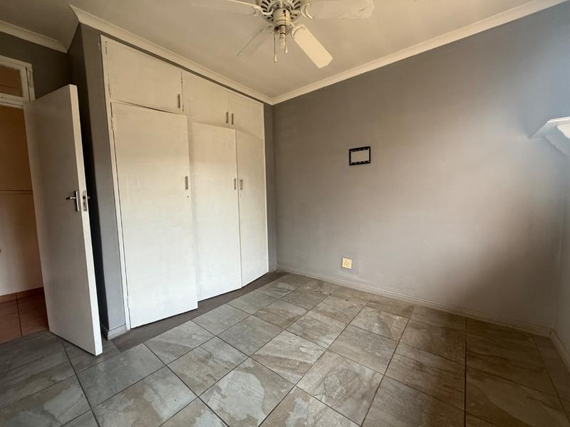 3 Bedroom Property for Sale in Vanderbijlpark SE 6 Gauteng