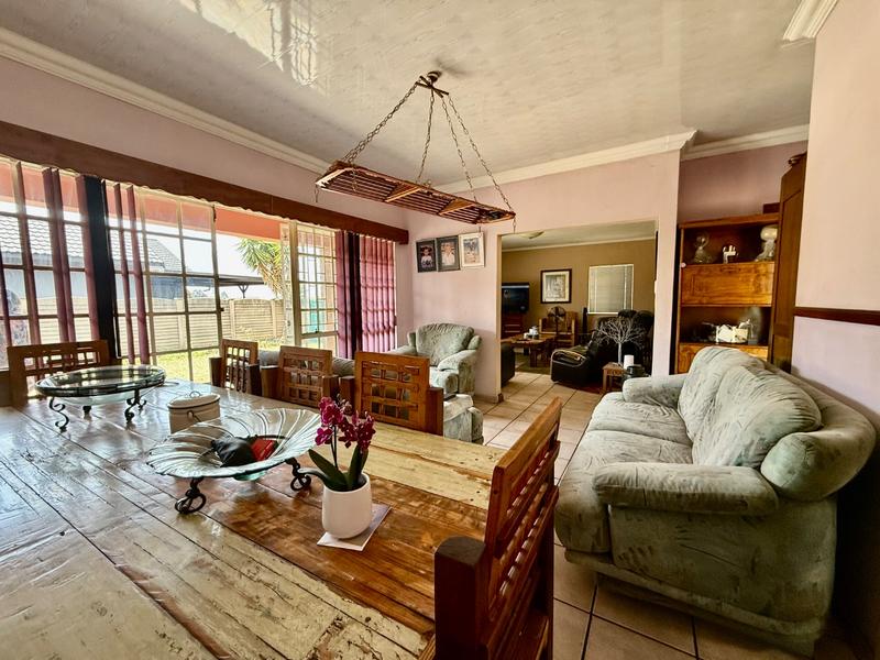 3 Bedroom Property for Sale in Vanderbijlpark SE 6 Gauteng