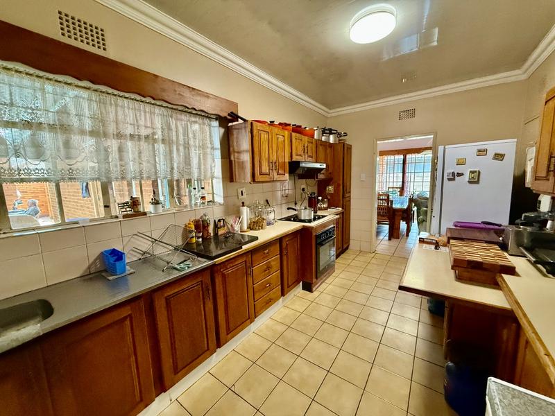 3 Bedroom Property for Sale in Vanderbijlpark SE 6 Gauteng