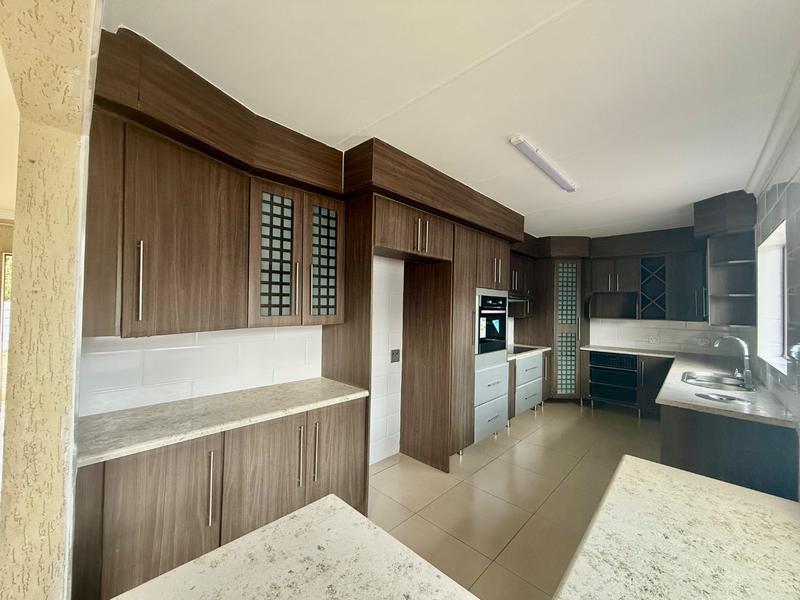 3 Bedroom Property for Sale in Vanderbijlpark SE 6 Gauteng