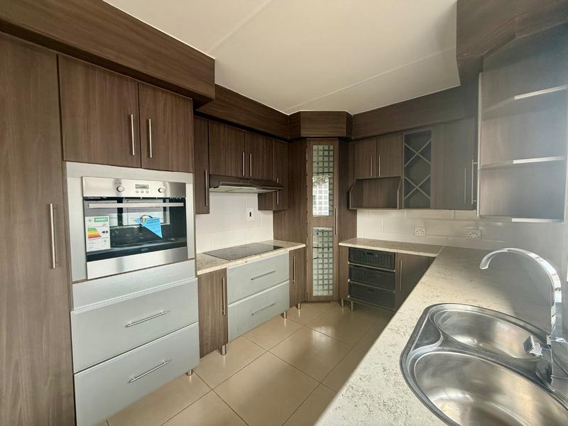 3 Bedroom Property for Sale in Vanderbijlpark SE 6 Gauteng