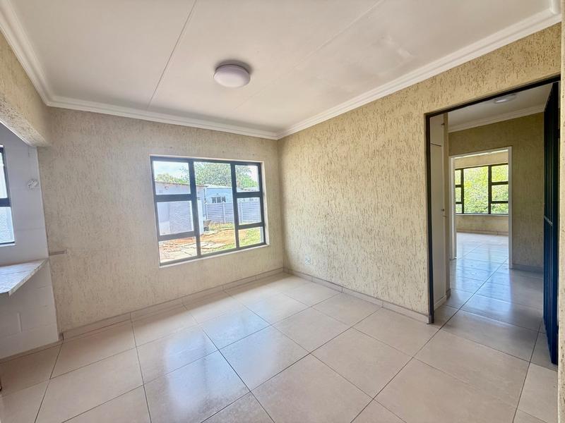 3 Bedroom Property for Sale in Vanderbijlpark SE 6 Gauteng