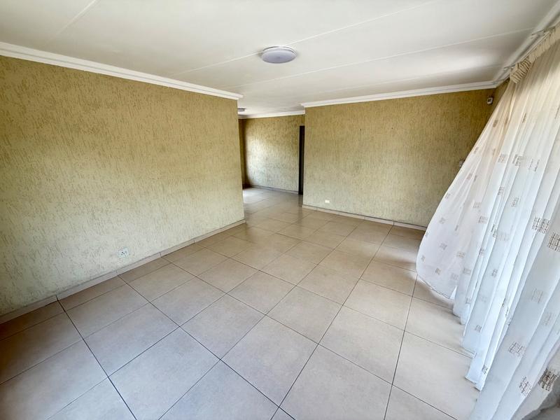 3 Bedroom Property for Sale in Vanderbijlpark SE 6 Gauteng