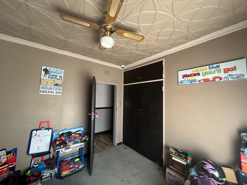 3 Bedroom Property for Sale in Vanderbijlpark SE 6 Gauteng