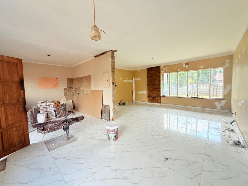 3 Bedroom Property for Sale in Vanderbijlpark SE 6 Gauteng