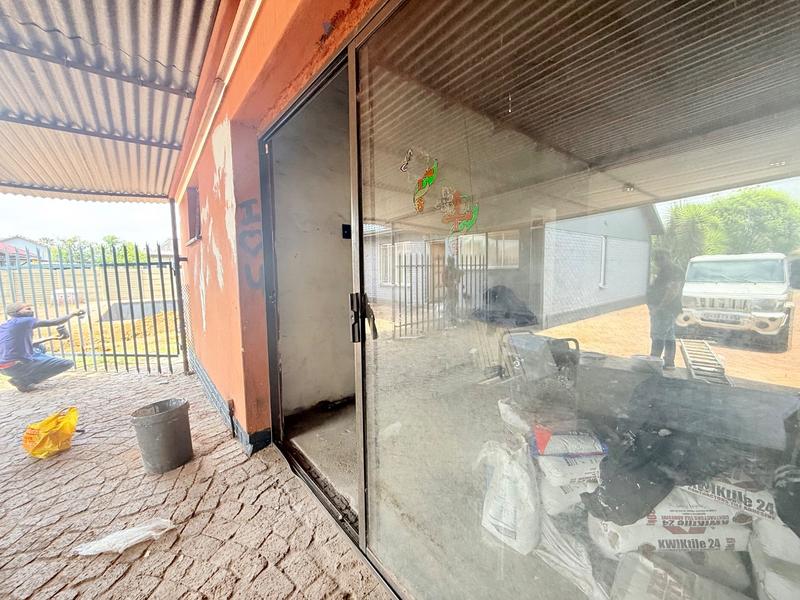 3 Bedroom Property for Sale in Vanderbijlpark SE 6 Gauteng