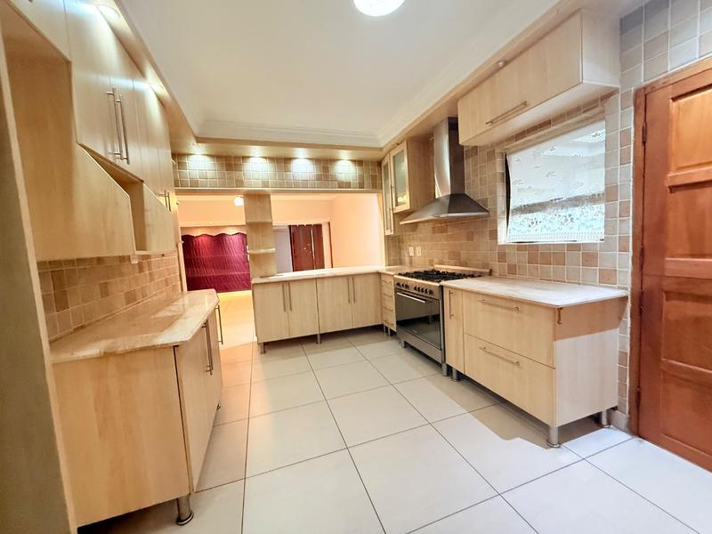 4 Bedroom Property for Sale in Vanderbijlpark SE 7 Gauteng