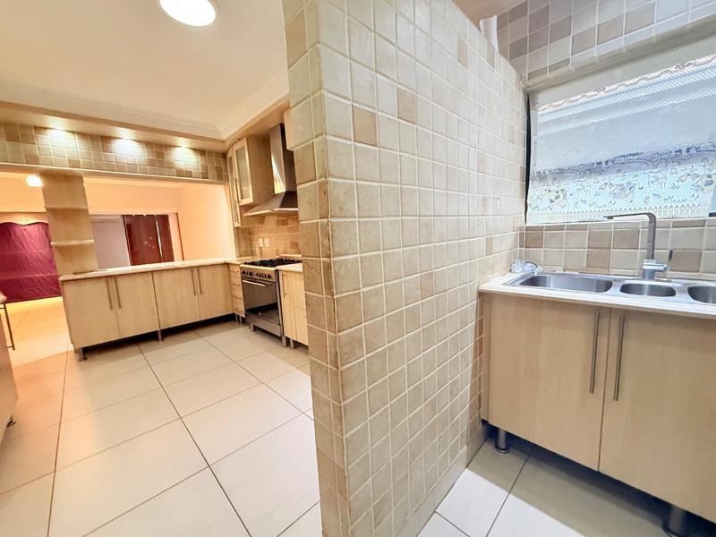 4 Bedroom Property for Sale in Vanderbijlpark SE 7 Gauteng