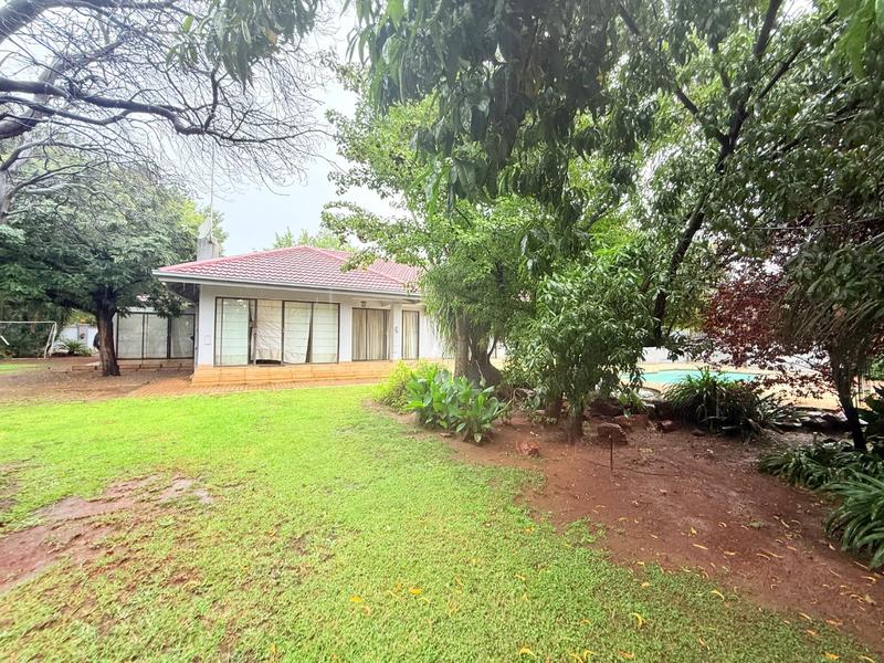4 Bedroom Property for Sale in Vanderbijlpark SE 7 Gauteng