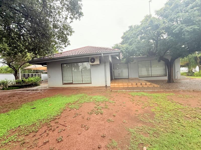 4 Bedroom Property for Sale in Vanderbijlpark SE 7 Gauteng