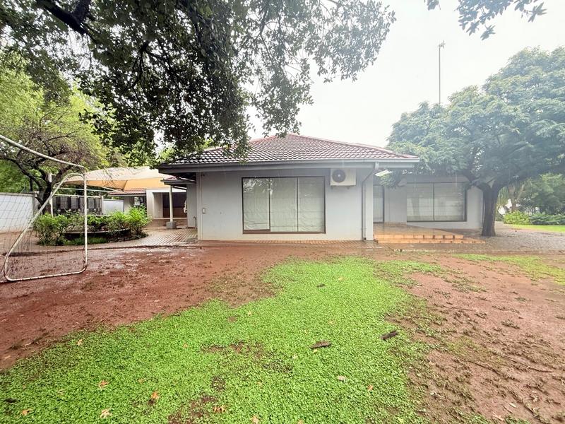 4 Bedroom Property for Sale in Vanderbijlpark SE 7 Gauteng