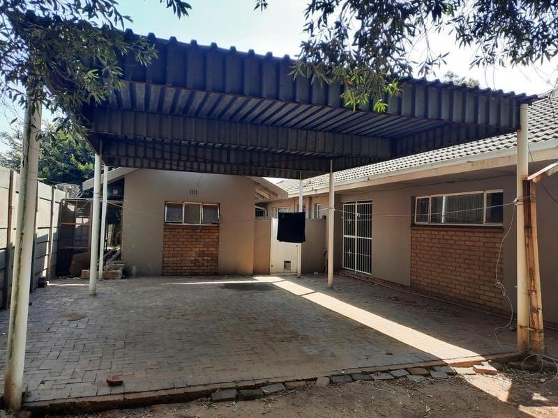 3 Bedroom Property for Sale in Vanderbijlpark SE 7 Gauteng