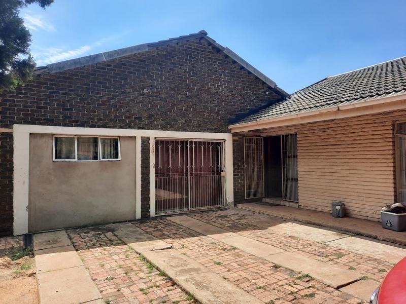 3 Bedroom Property for Sale in Vanderbijlpark SE 7 Gauteng