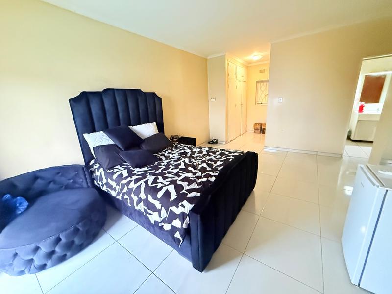4 Bedroom Property for Sale in Vanderbijlpark SE 7 Gauteng