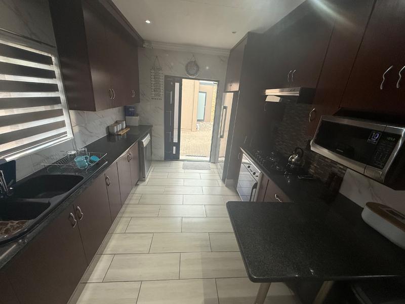 3 Bedroom Property for Sale in Vanderbijlpark SW 1 Gauteng