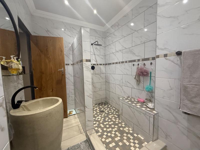 3 Bedroom Property for Sale in Vanderbijlpark SW 1 Gauteng