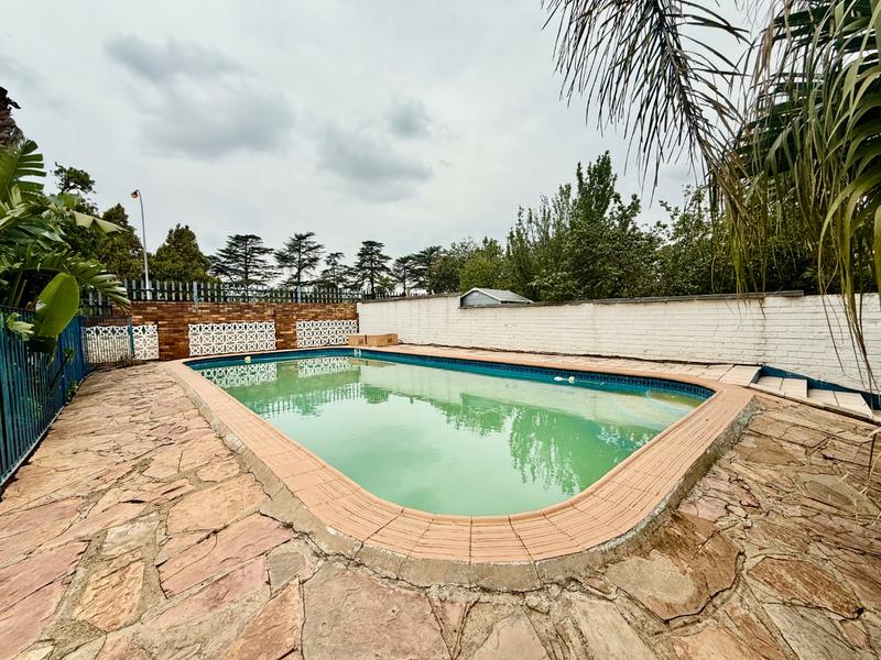 4 Bedroom Property for Sale in Vanderbijlpark SW 1 Gauteng