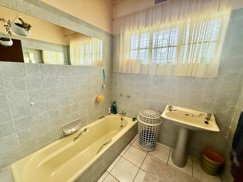4 Bedroom Property for Sale in Vanderbijlpark SW 1 Gauteng