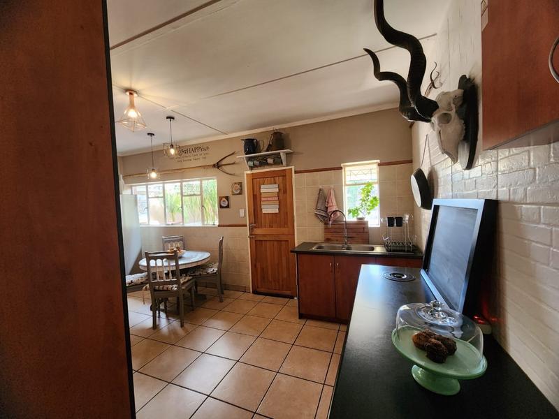 4 Bedroom Property for Sale in Vanderbijlpark SW 1 Gauteng