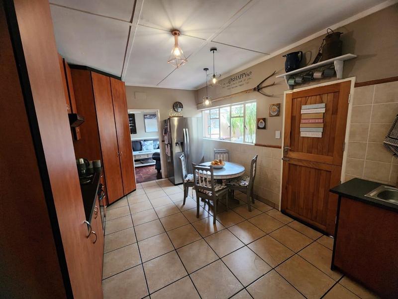 4 Bedroom Property for Sale in Vanderbijlpark SW 1 Gauteng