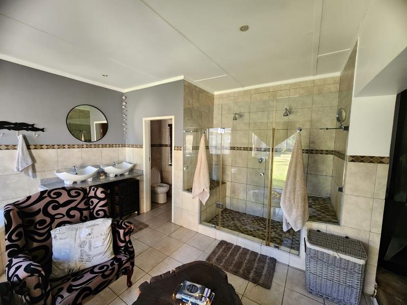 4 Bedroom Property for Sale in Vanderbijlpark SW 1 Gauteng