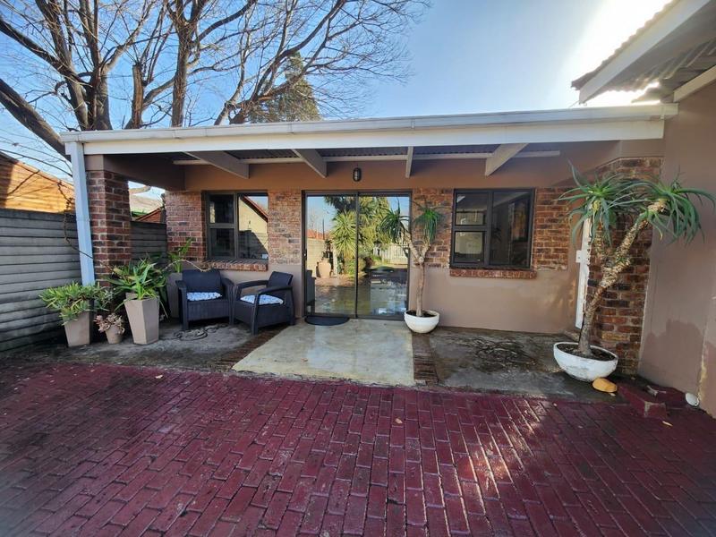 4 Bedroom Property for Sale in Vanderbijlpark SW 1 Gauteng