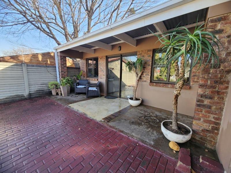 4 Bedroom Property for Sale in Vanderbijlpark SW 1 Gauteng