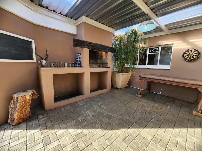 4 Bedroom Property for Sale in Vanderbijlpark SW 1 Gauteng