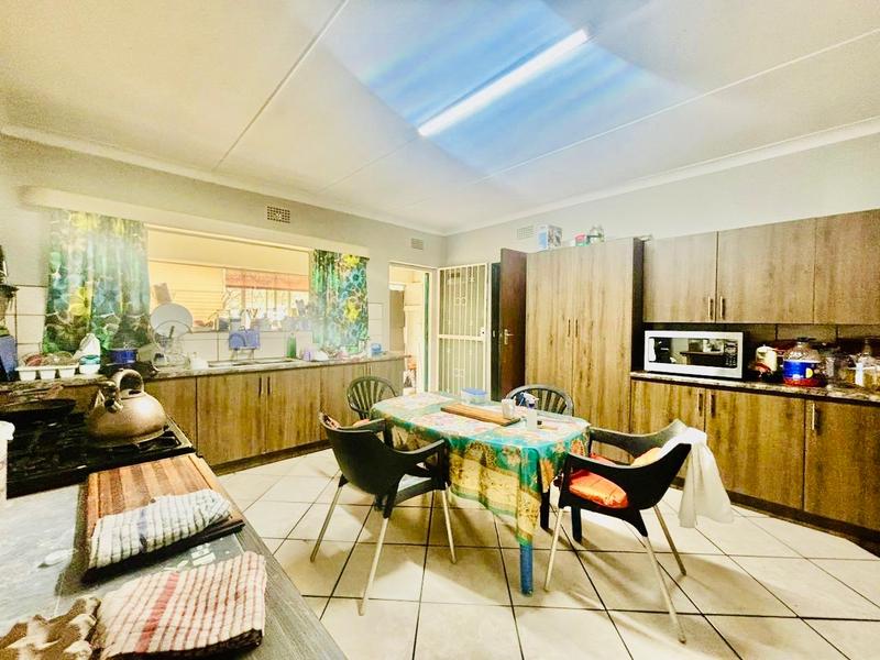 4 Bedroom Property for Sale in Vanderbijlpark SW 1 Gauteng