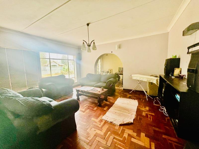 4 Bedroom Property for Sale in Vanderbijlpark SW 1 Gauteng