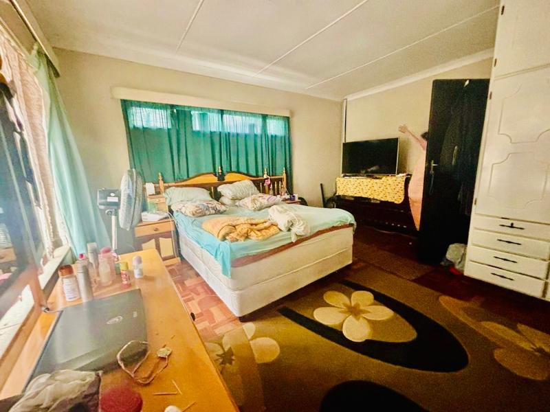 4 Bedroom Property for Sale in Vanderbijlpark SW 1 Gauteng