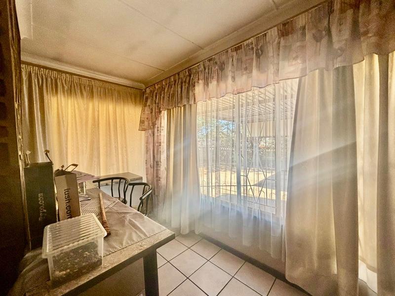 4 Bedroom Property for Sale in Vanderbijlpark SW 1 Gauteng