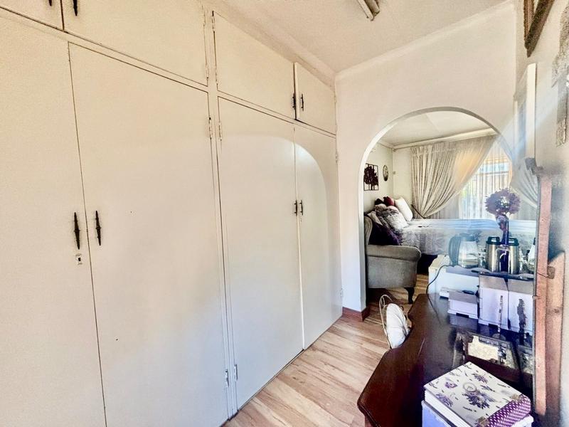4 Bedroom Property for Sale in Vanderbijlpark SW 1 Gauteng