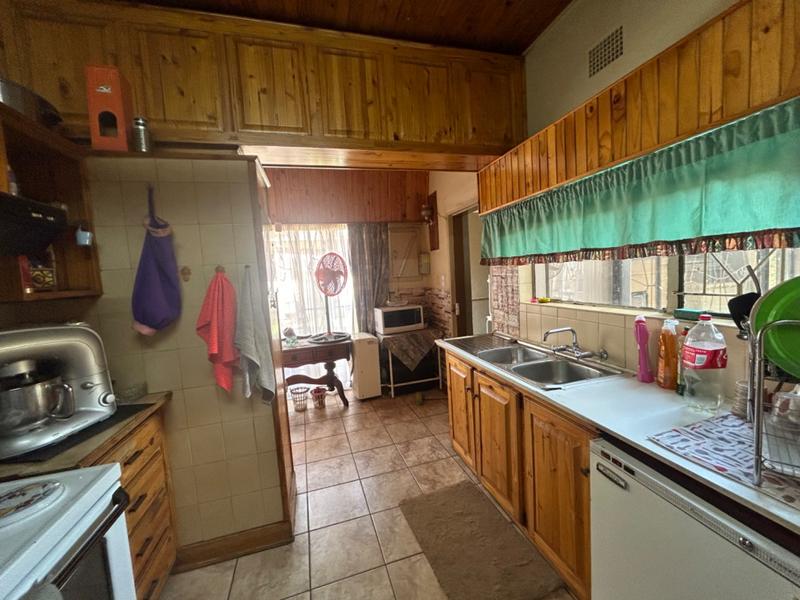 6 Bedroom Property for Sale in Vanderbijlpark SW 1 Gauteng