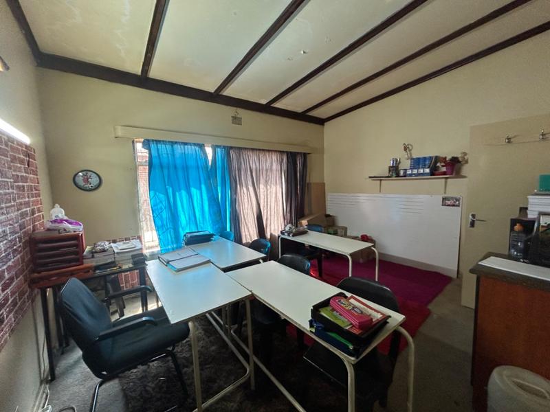 6 Bedroom Property for Sale in Vanderbijlpark SW 1 Gauteng