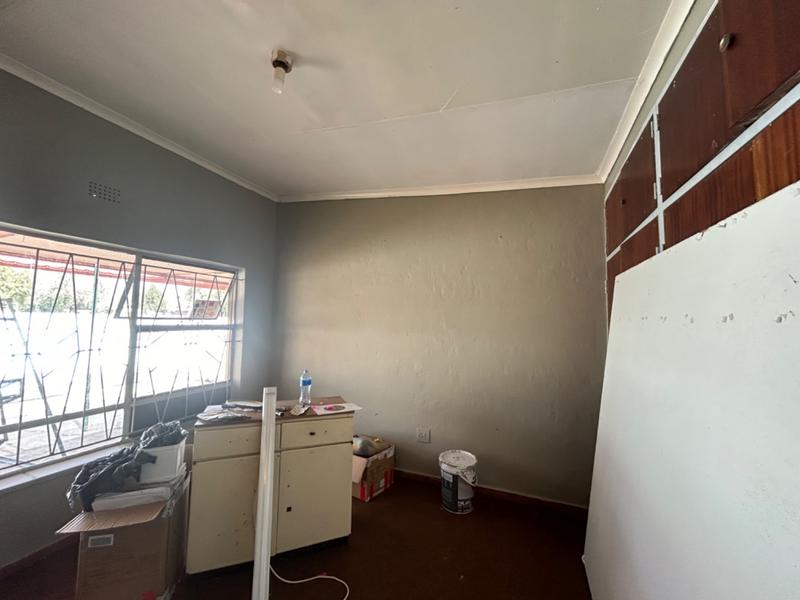 6 Bedroom Property for Sale in Vanderbijlpark SW 1 Gauteng