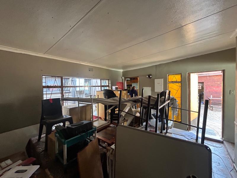 6 Bedroom Property for Sale in Vanderbijlpark SW 1 Gauteng